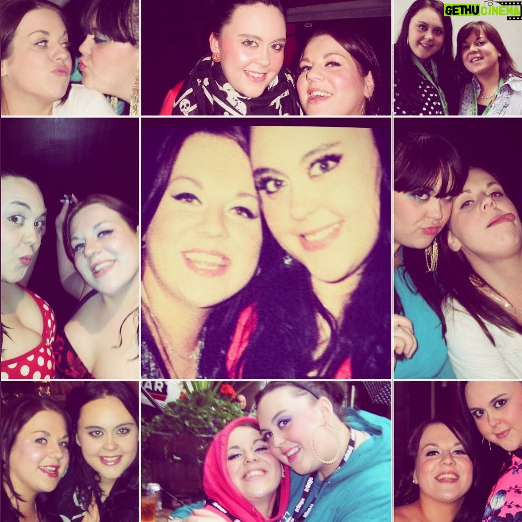 Sharon Rooney Instagram - HAPPY 30th to my one and only @msannadevitt 🎉💖 So proud of you and everything you have achieved so far! Xx (I just love a pic collage 😂)