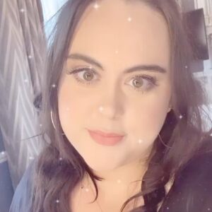 Sharon Rooney Instagram - I DON’T KNOW ABOUT YOU BUT IM FEELING 32 🥳💖

Thank you for all the birthday love. I’m working on a fabulous show, far from home and my fam but I have had a wonderful day! The cast and crew really went out their way to make it special and if I could tag the producer I would because she really REALLY made a homesick Scottish gal really happy 💖

Kindness, compassion and a lot of jelly beans is clearly the way to my heart!

Xx