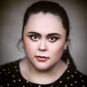 Sharon Rooney Instagram - Be yourself; everyone else is already taken💖 📷 @alex_cameron 💄 @alynwaterman