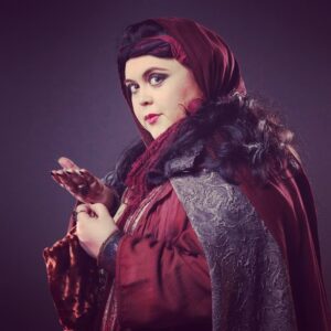 Sharon Rooney Instagram - This is Barbara. She's a "hopeless" soothsayer. She was so much fun to play. You can meet her and her pals tonight in #zapped 9:40 on #Dave 💁🏻💖