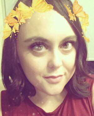 Sharon Rooney Instagram - So, today I got my hair cut. It's a little shorter than planned but it meant donating over 11inches to charity so I'm really proud to know Iv helped in a tiny teeny way. I wanted a change and I've wanted to do this for a while. So happy with it, can't wait to try new styles and have a play with it tomorrow. Never felt more like Snow White 😂💁🏻 xxx