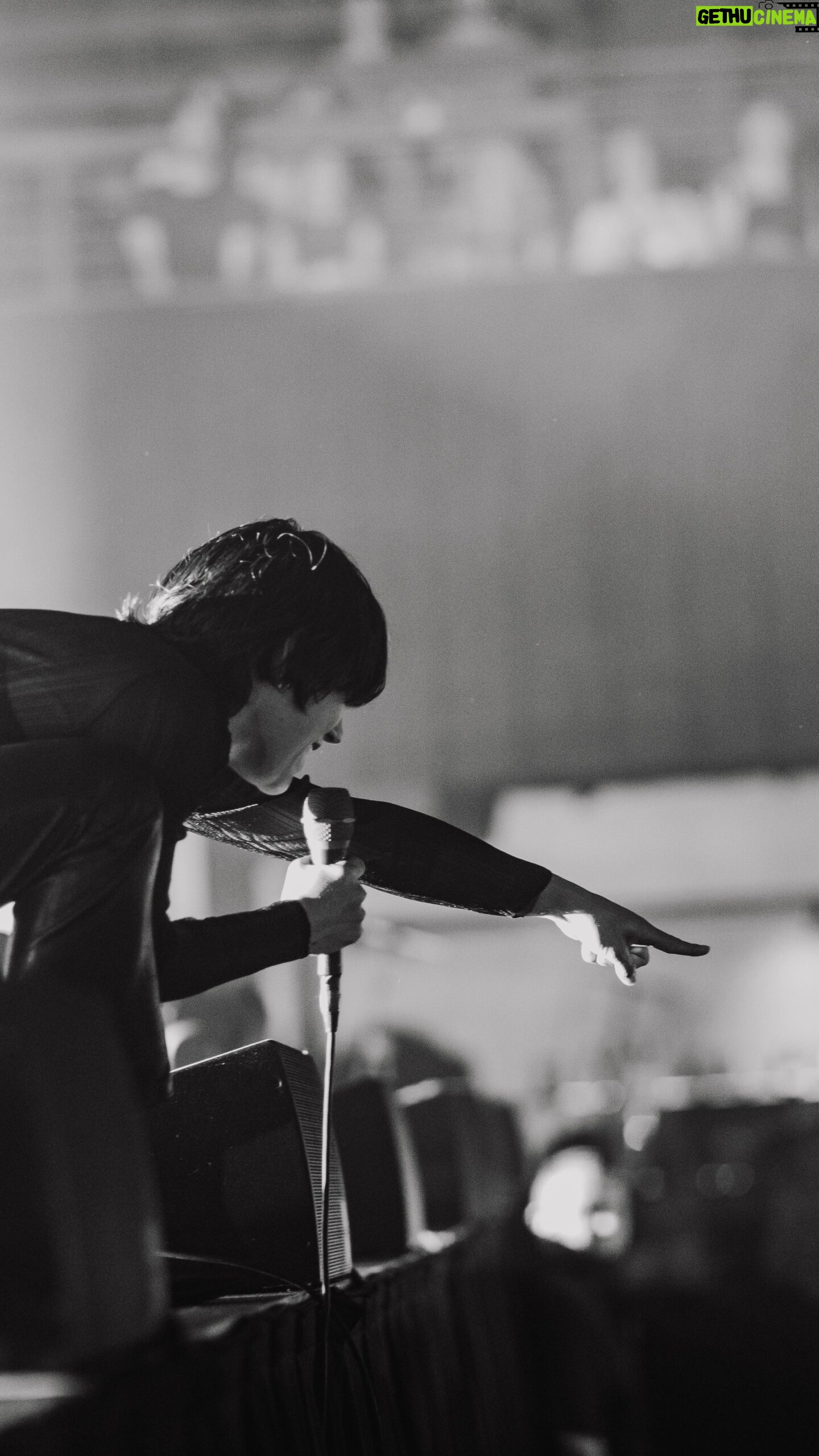 Sharon Van Etten Instagram - You’ve all been so good to us on the #wildheartstour. We have a few more shows left in Shelburne, Lafayette, Boston, Philadelphia… and don’t miss out on the end of tour party! We’re playing two nights at Central Park Summerstage in New York - we’ll see you soon ! x Link in bio for tickets. Video by Rett Rogers / @rettrogers