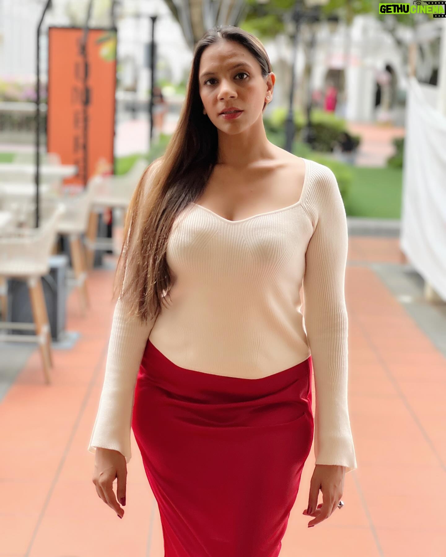 Sharul Channa Instagram - Had to take one picture for a project and ended up taking many. Why should I suffer alone with my pictures? Here are some for you too. ♥️