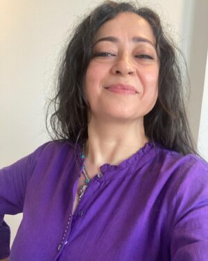 Sheeba Chaddha Instagram - “Hair is everything “
 from #fleabag cos fleabag is everything 🥰 
( and err that line is funny not factual methinks😛)