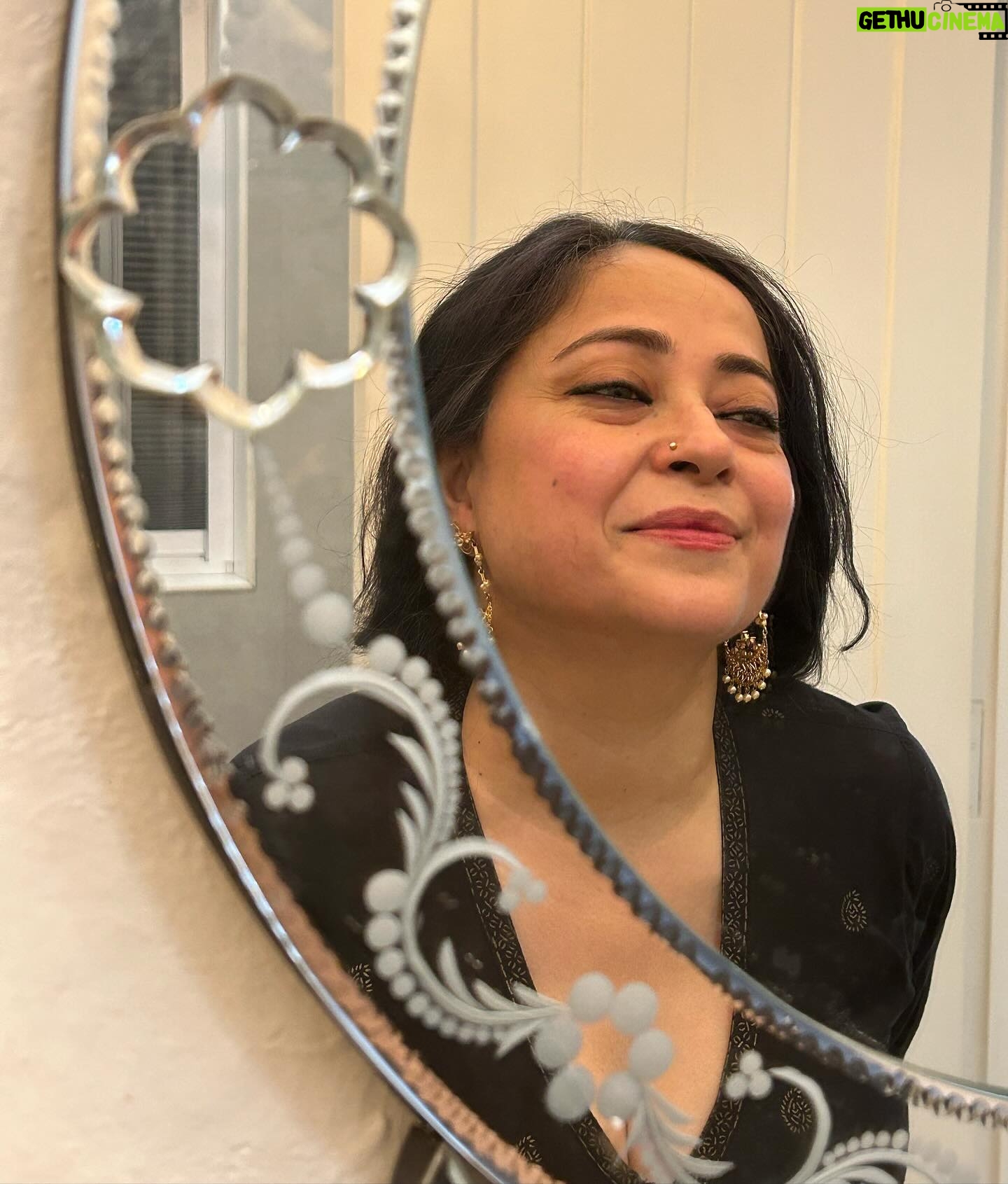 Sheeba Chaddha - 3.5K Likes - 50% getting ready, 50% posing