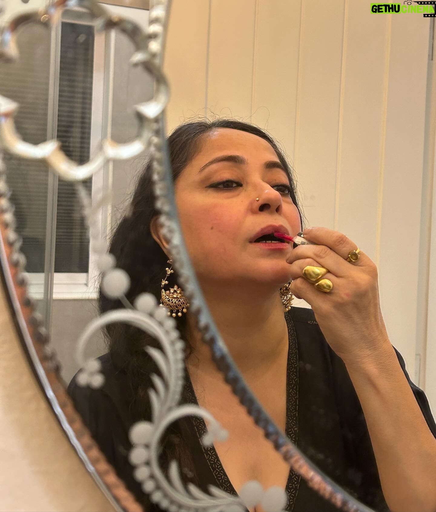 Sheeba Chaddha - 3.5K Likes - 50% getting ready, 50% posing