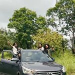 Sheetal Shetty Instagram - Finally this crazy team reached the top! We carried a lot of laugh out loud moments and treasured it amidst the splendid landscape for it to remain with us always and forever.#nature #sheetalesstudio #trekking #team #funtimes #intothewild