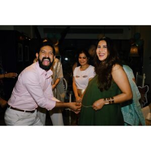 Sheetal Thakur Instagram - Life’s about to get a whole lot cuter 🫠
Snippets from my babyshower #hatchingsoon🐣 ♥️🤰🫶🏻✨
