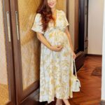 Sheetal Thakur Instagram - This mamma woke up and chose to dress up 👗