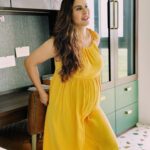 Sheetal Thakur Instagram - Growing and glowing at the same time 🙃