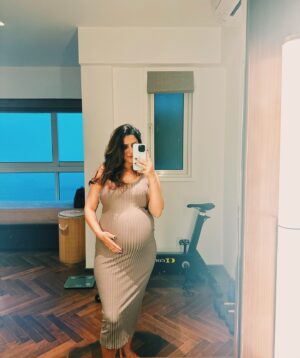 Sheetal Thakur Instagram - ⚠️ Caution : Bump Ahead ⚠️