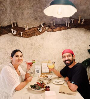 Sheetal Thakur Instagram - Mandatory date nights🥂🤰