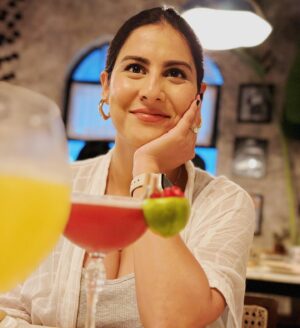 Sheetal Thakur Instagram - Mandatory date nights🥂🤰