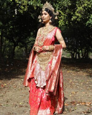 Sheetal Tiwari Instagram - Mahalakshmi 🙏🏻
My favourite role to play!
-
-
-
-
#blessed #shivshakti #vishulakshmi #mahalakshmi #mata #devi #swastikproductions #colors #shiva #goddess #karma #actor #actorslife #gratitude #love #sheetaltiwari