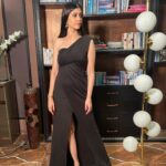 Sheetal Tiwari Instagram - Simone @sonysab Vanshaj☺️ Thanku for believing in me @swastikproductions @sktorigins @omdoliya @sonysab 🫶🏻 Perfect styling by @shitalpatelsp ♥️ - - - - #newshow #vanshaj #sabtv #sonysab #simone #actorslife #passion #acting #loveislove #life #live #laugh #love #sheetaltiwari #dream #life