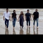 Sheetal Tiwari Instagram – Geele kaante..
–
–
–
–
#beachplease #shivshakti #shivshaktiteam #beachpatrol #panchpandavdevta #5rifles #dayout #beach #sunset #fun #costars #colors #actorslife