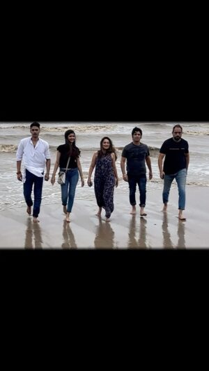 Sheetal Tiwari Instagram - Geele kaante..
-
-
-
-
#beachplease #shivshakti #shivshaktiteam #beachpatrol #panchpandavdevta #5rifles #dayout #beach #sunset #fun #costars #colors #actorslife