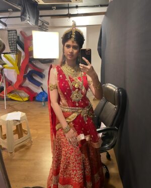 Sheetal Tiwari Instagram - महाशिवरात्रि के इस अवसर पर आपको और आपके परिवार को ढेरों शुभकामनाएं।🐚
JAI SHIV SHAMBU 🙏🏻♥️