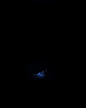 Shelby Lee Instagram - all of my clients know by now that working with water is my ABSOLUTE FAVORITE THING - this is why 

Thank you @mandicrimminsmusic for trusting me with “Lose Control”

Director, DP, Editor & Colorist @sparksss
Song written by @dretamashi @mandicrimminsmusic 
Song produced by @dretamashi 
Styling @nicwheat 

Link in bio to watch full music video