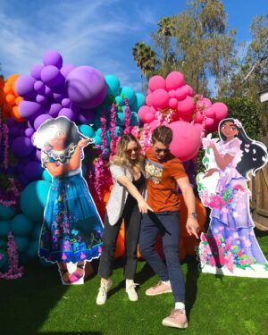 Shelby Wulfert Instagram - February was Selena’s 1st birthday party 🎂 the Japanese magnolias blossoming as I impatiently awaited spring 🌸 watching the superbowl with my favorite boys 🏈 Galentine’s book club 💘 catching Carson & Julana cutting it up on the dance floor at his birthday gathering 🕺🏽 sunny days with Brooke ✨ snuggles with my sweet Lando boy 🐕‍🦺 and an abundance of lemons with Vic 🍋