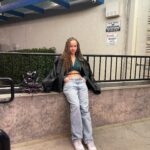 Shelby Simmons Instagram - We are all here to learn how to love ourselves and the people around us even more than we did the day before 💗