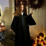 Shelby Simmons Instagram - HAPPY HALLOWEEN GOULS AND GHOSTS 👻 have a spooktacular night!! 🎃