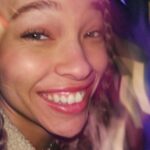 Shelby Simmons Instagram - Ramen, Really great music, Ridiculous scenes, Radiant colors. Just a few of my small joys 😄 tell me some things that make you happy, bonus points for any alliteration 😉☀️
