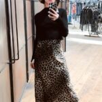 Shenae Grimes-Beech Instagram - Watch til the end and tell me 1, 2 or 3? Haven’t been to a fashion show in ages 😬 Wanna look elevated and interesting but still feel like me, ya know what I mean? #londonfashionweek #allsaints #lfw