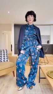 Shenae Grimes-Beech Instagram - POWER *SILK PAJAMA* SUIT 👩‍💼💼 Just a lil GRWM in London for good measure. Comment OUTFIT for all of the links! Also… a belted silk pajama-esque suit may be my new workwear/formal go-to. It doesn’t make sense on paper but it just completely works?