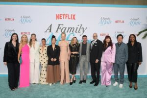Sherry Cola Instagram - A FAMILY AFFAIR ♥️ y’all can watch it on june 28! thank you @netflix!