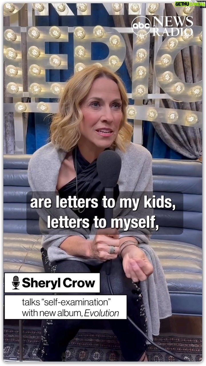 Sheryl Crow Instagram - Sheryl Crow said in 2019 that her album ‘Threads’ would be her last one, but she’s just released a new one, ‘Evolution.’ @SherylCrow explains why this album was important to put out now. Head to the #linkinbio to read more about her interview. #sherylcrow #music #ai #evolutionalbum