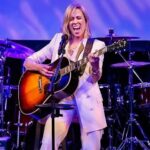 Sheryl Crow Instagram – What an amazing night!! Thank you Grammys on the Hill for honoring me and for all the work you do to protect the artists’ rights!!

Today, Grammys on the Hill continued as dozens of my fellow artists and @recordingacademy members met with lawmakers to urge them to protect creators from AI fakes.  If you love music, I hope you will stand with the people behind the songs you know and love and ask your representatives in Washington to pass meaningful protections.

📷: @dswartz
