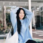 Shi Shi Instagram - 不小心忘了小時候最喜歡的顏色 🩵❄️💧🩻🪥🐳💎