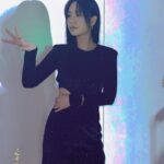 Shi Shi Instagram - Thank you for having me @boucheron 💛🤎🤍✨ #笑容真的可以多一點點 ：）