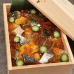 Shihori Kanjiya Instagram - いつかの夫のお土産。 写真見てたらお鮨欲が、むくむくと、、 年末はつい自分にご褒美を 許しすぎてしまうので気を付けねば、、 #お鮨 ＃宝石箱 ＃酢飯 ＃大好き 😱