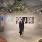 Shihori Kanjiya Instagram - かっこよ。 すってきでした。 フラワーコラボレーターの 志村大介さんと。 15日まで開催しているので 皆さんも是非！