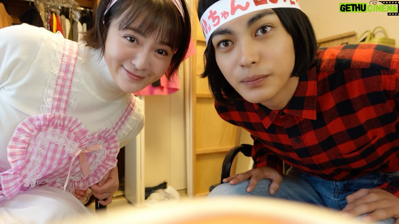 Shihori Kanjiya Instagram - こんな一コマもありましたね(笑) 明日はついに7話! お見逃しなく(o^^o) #土ドラ #顔だけ先生 #神尾楓珠
