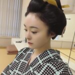 Shihori Kanjiya Instagram - 下から見ると 握り飯🍙 明日は９話！ 是非ご覧ください #nhk #大奥 #加納久通 #🍙 #握り飯 #おにぎり #おむすび #みんな は#何て呼ぶ ？