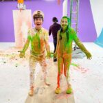 Shiloh Nelson Instagram - Getting slimed on Nickelodeon is a dream come true. Don’t worry, I got @iamelijahnelson back pretty well 🤪 @nickelodeon Link in bio for video.
