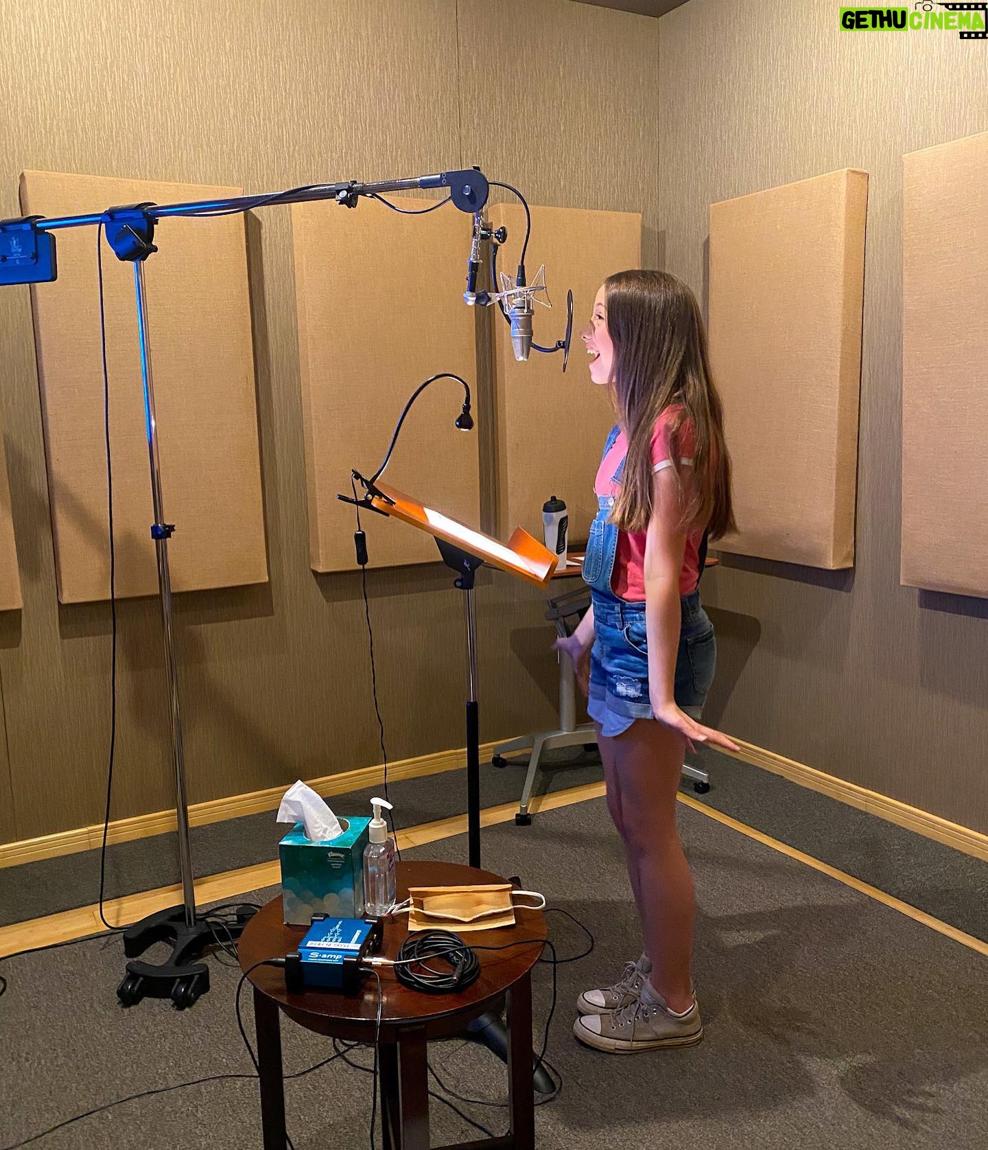 Shiloh Nelson Instagram - Making Disney history today. Voicing Keia since I was 8 has been such a joy and privilege. I’m honored to announce that Puppy Dog Pals has received an unprecedented season 5 by Disney. An honor rarely given to shows. I’ve been blown away by the response to the show and the outpouring of love you guys have shown it. I love seeing all the pictures of you with Keia stuffed animals and toys. This team is working hard to bring you a great next season. Thankful and blessed. Aaaaaand.... done! #puppydogpals #keia