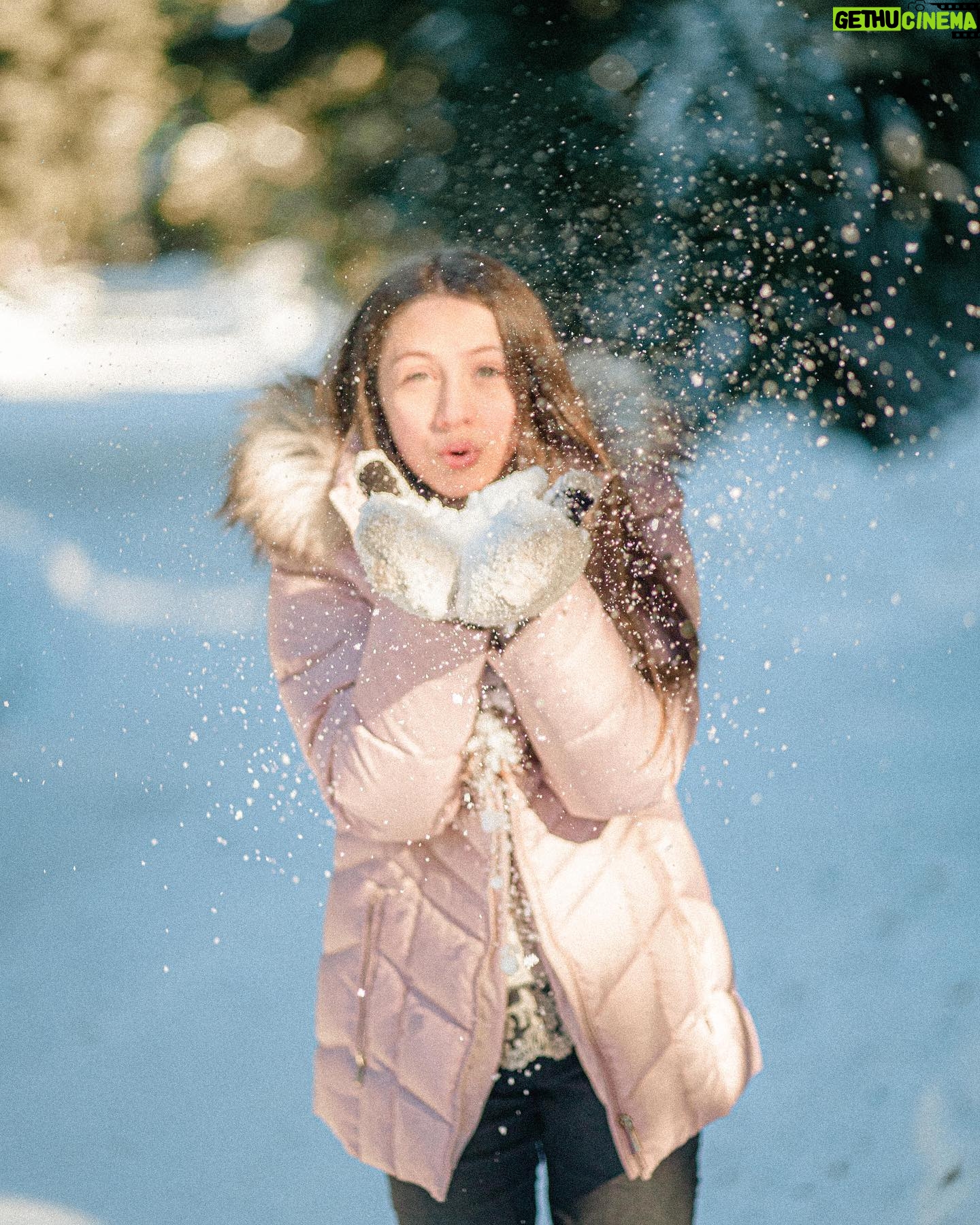 Shiloh Nelson Instagram - Snow is my favorite 💙❄️💙❄️💙❄️ P.C. @beastlydesign