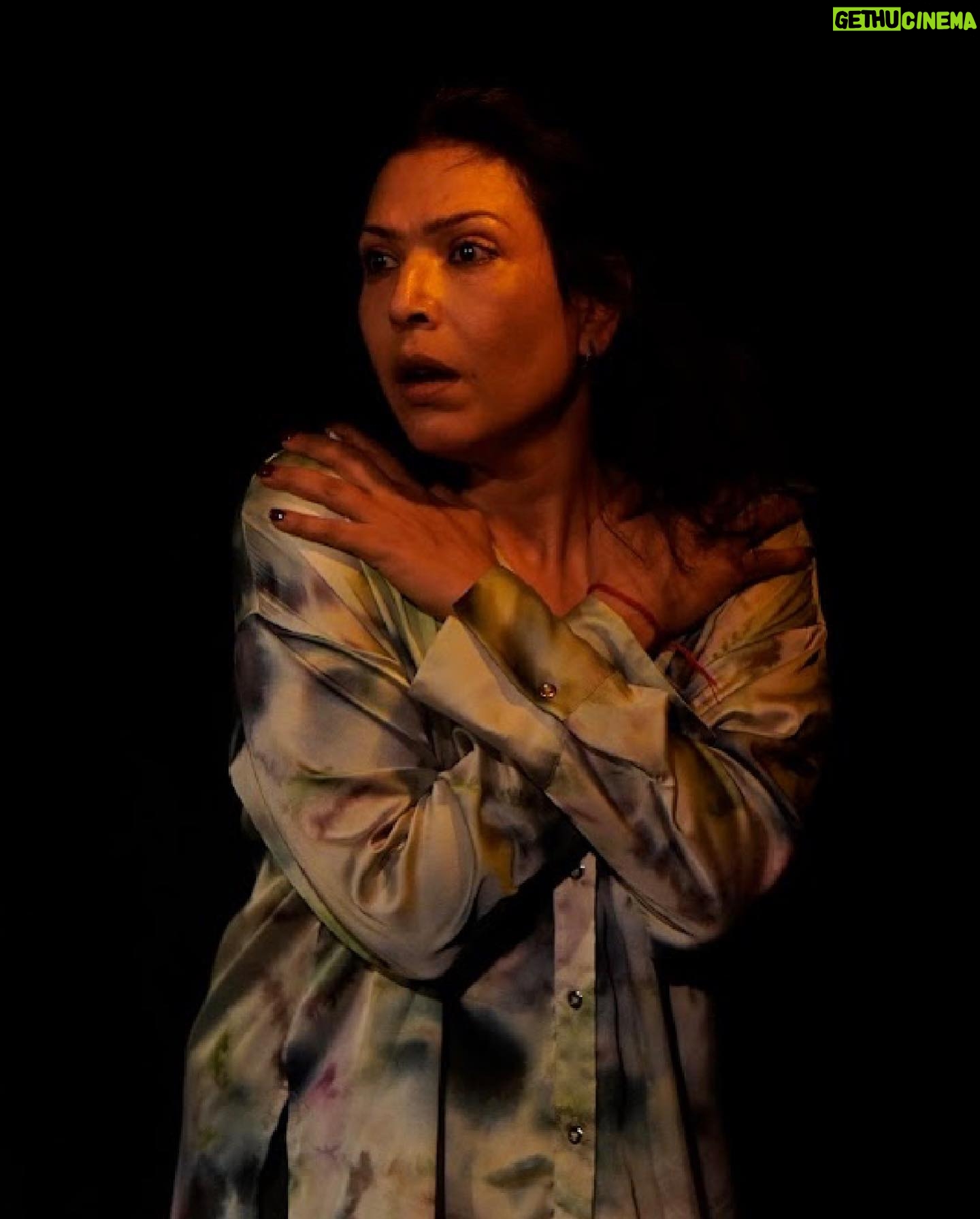 Shilpa Shukla - 1.6K Likes - Khel khel mein 🐬