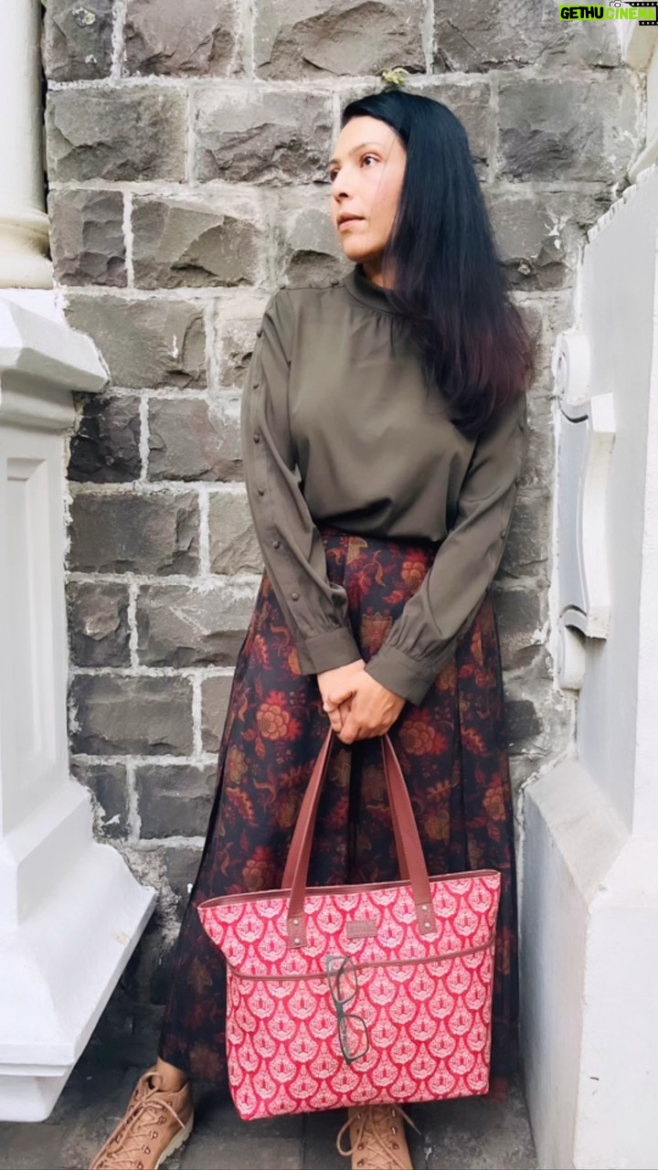 Shilpa Shukla - 858 Likes - Bagwati & baby’s day out ☺️
Love this Bag @zoukonline Thank you!
Thank you 🐬
