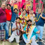 Shilpa Raizada Instagram - At Vrindavan after a success full show of RAMAYAN we went Banke Bihari Temple to receive blessings, In next few clips at Sneh Bihari Temple taking blessings of Karan Krishan Goswami ji 🙏🏻 And Last three clips from Hari Kripa Ashram 🙏🏻 Taking blessings of Shree Hari Chaitanya MahaPrabhu “Hem Bhat Maharaaj” Finally I want to Thank you @vindusingh sir for arranging VIP darshan for all of us 🙏🏻 iam so blessed 🥹 राधे राधे #radheradhe