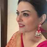 Shilpa Raizada Instagram - दुनिया सबसे खूबसूरत जगह होगी अगर एक महिला खुद फैसला लेने लगे की वह क्या चाहती है.☺️🙏🏻 #jaishriram #sareelover ❤️ #bhartiyanari #sareelibas #saree #indian #traditional #jaiho