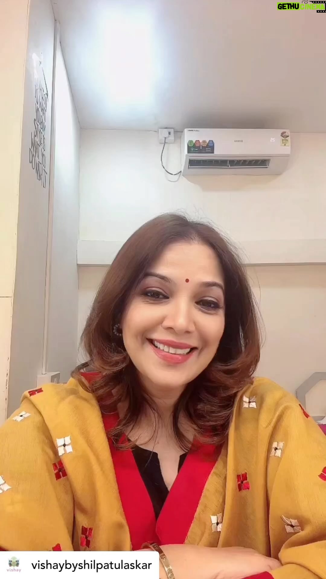 Shilpa Tulaskar Instagram - Posted @withregram • @vishaybyshilpatulaskar @littlethreads.india छोट्या दोस्तांसाठी काहीतरी छोटंसं घेऊन येतोय भेटा अक्षताला आणि पहा त्या या प्रदर्शनामध्ये तुमच्यासाठी काय घेऊन येताहेत. डेक्कन जिमखाना क्लबहाऊस पुणे येथे 24,25,26 फेब्रुवारीला भेटूया.... Welcome aboard @littlethreads.india ❤️❤️❤️ #Vishaybyshilpatulaskar #Vishay #ShilpaTulaskar #SomethingNew #Trending #littlethreads