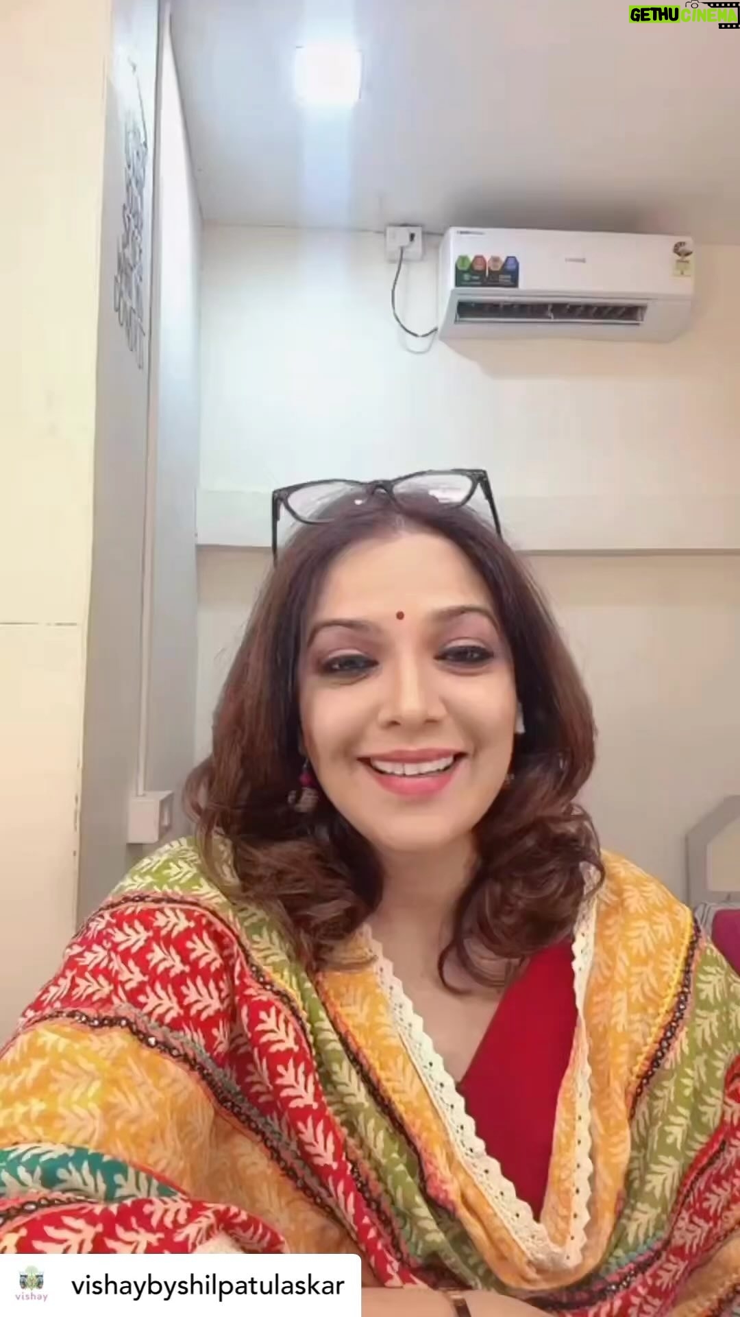 Shilpa Tulaskar Instagram - Posted @withregram • @vishaybyshilpatulaskar @stringyaffairs तुमच्यासाठी घेऊन येताहेत काही सुंदर वेगळे दागिने भेटा शर्वरीला पहा त्या या प्रदर्शनामध्ये तुमच्यासाठी काय घेऊन येताहेत. डेक्कन जिमखाना क्लबहाऊस पुणे येथे 24,25,26 फेब्रुवारीला भेटूया.... @stringyaffairs ❤️❤️❤️❤️❤️ #Vishaybyshilpatulaskar #Vishay #ShilpaTulaskar #ll gNew #Trending #stringyaffairs