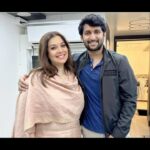 Shilpa Tulaskar Instagram - What a beautiful journey this was ♥️! @shouryuv I missed a picture with you 😊 I owe my happiness to your contribution as my director. @nameisnani , it was an honour and delight to share screen space with someone so humble, talented and dedicated as you. @mrunalthakur you know how I feel for you and so this is one love I will take for granted ♥️♥️♥️ . @itsmekiara.khanna you are a blessing ♥️♥️♥️♥️ keep shining 😘 @heshamabdulwahab you are pure joy♥️♥️♥️ #gratitude #hinanna @hinanna_movie @sandhyabalakrishnan83 @im_mr_ketzsolzofficial_ #us ♥️♥️♥️ @jeetudas1994 ✨✨❤️