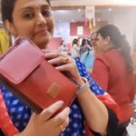 Shilpa Tulaskar Instagram - Have you bagged it yet ? @vismayaethnicity is busy tossing bags from their collection into customer’s hands❤️❤️❤️ #bags #handcrafted #womenentrepreneurs #workingwomen #exhibition #totebag #india #madewithlove #madeinindia