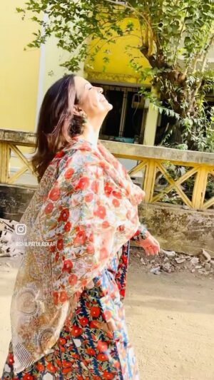 Shilpa Tulaskar Instagram - Phir se ❤️ ! Because IG took away my audio 😭😉